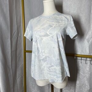 Lululemon Athletica Quick Pace Short Sleeve Open-Back White Pattern Tee 4